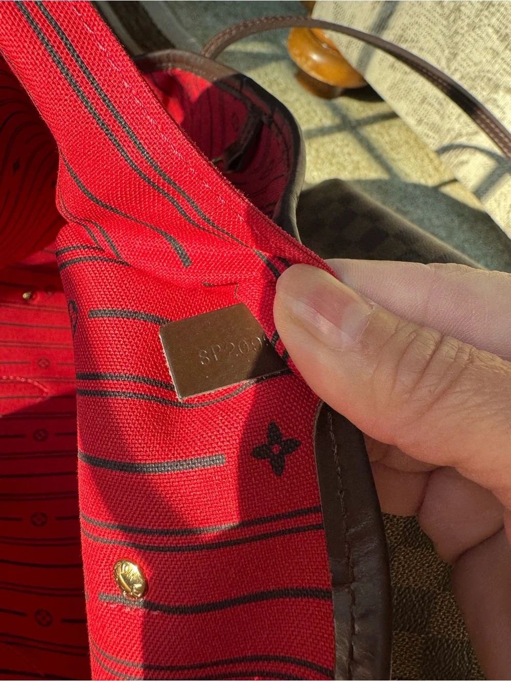 Louis Vuitton Nevderful MM Tote
